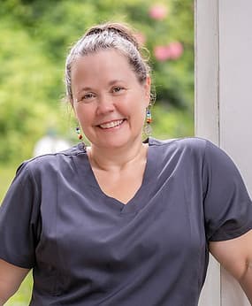Christi L.